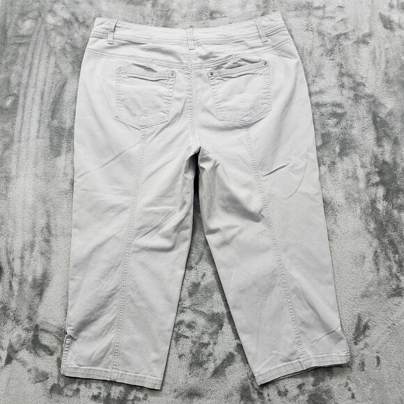 Style&Co Pants Womens 10 Gray Mid Rise Crop Capri Seamed Legs Slim Side Slit Hem - Picture 3 of 12